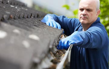 cleaning and inspecting Moulsford roofs